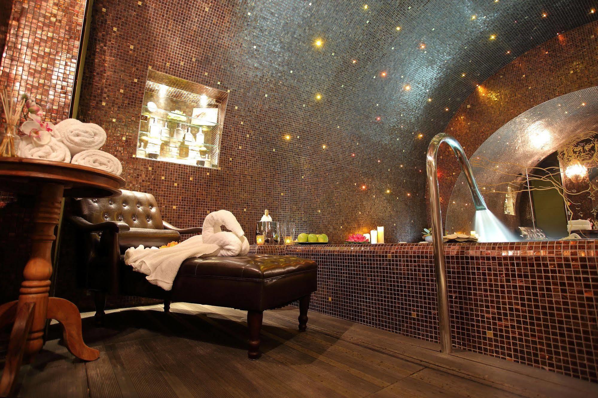 Hotel Da Vinci & Spa Paris Bagian luar foto
