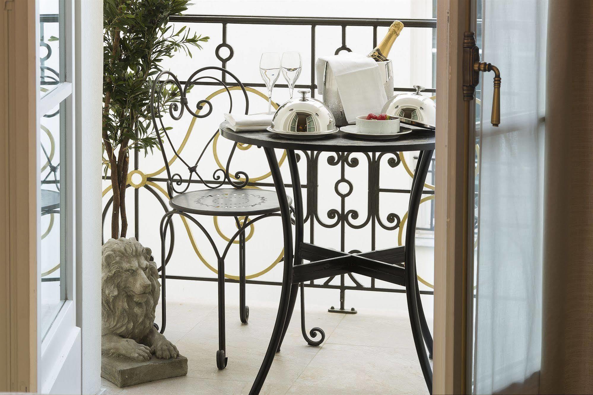 Hotel Da Vinci & Spa Paris Bagian luar foto